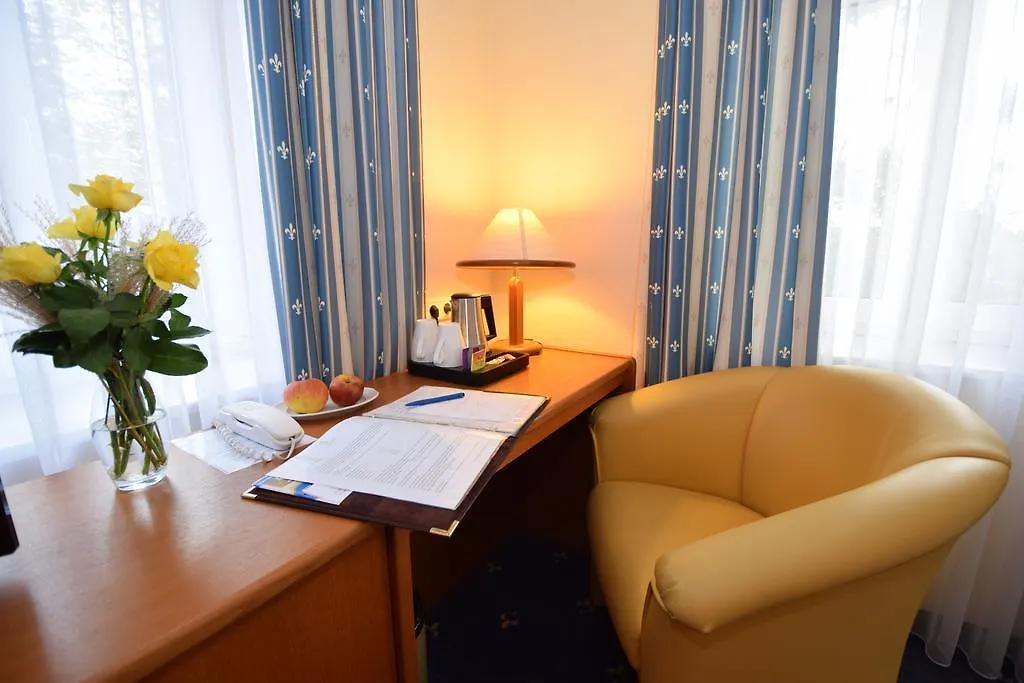 ***  Alte Muehle Hotel & Restaurant Rodental Germany